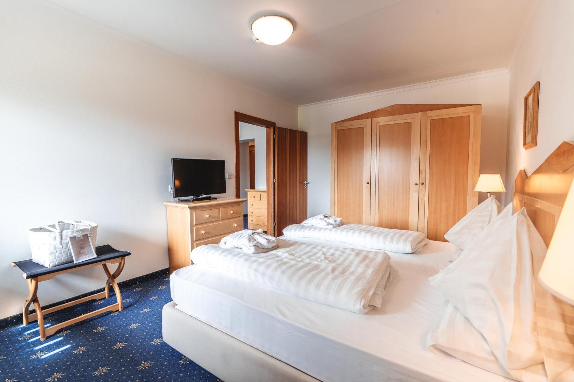 Hotel Kreuzberg Monte Croce Sexten