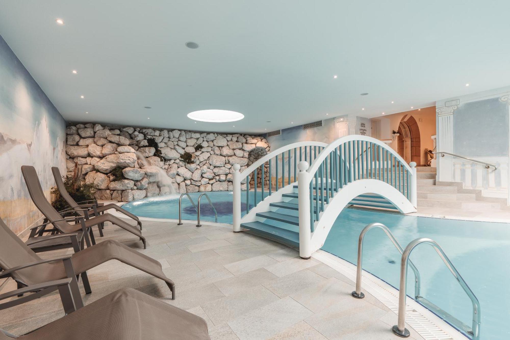Hotel Kreuzberg Monte Croce 4*